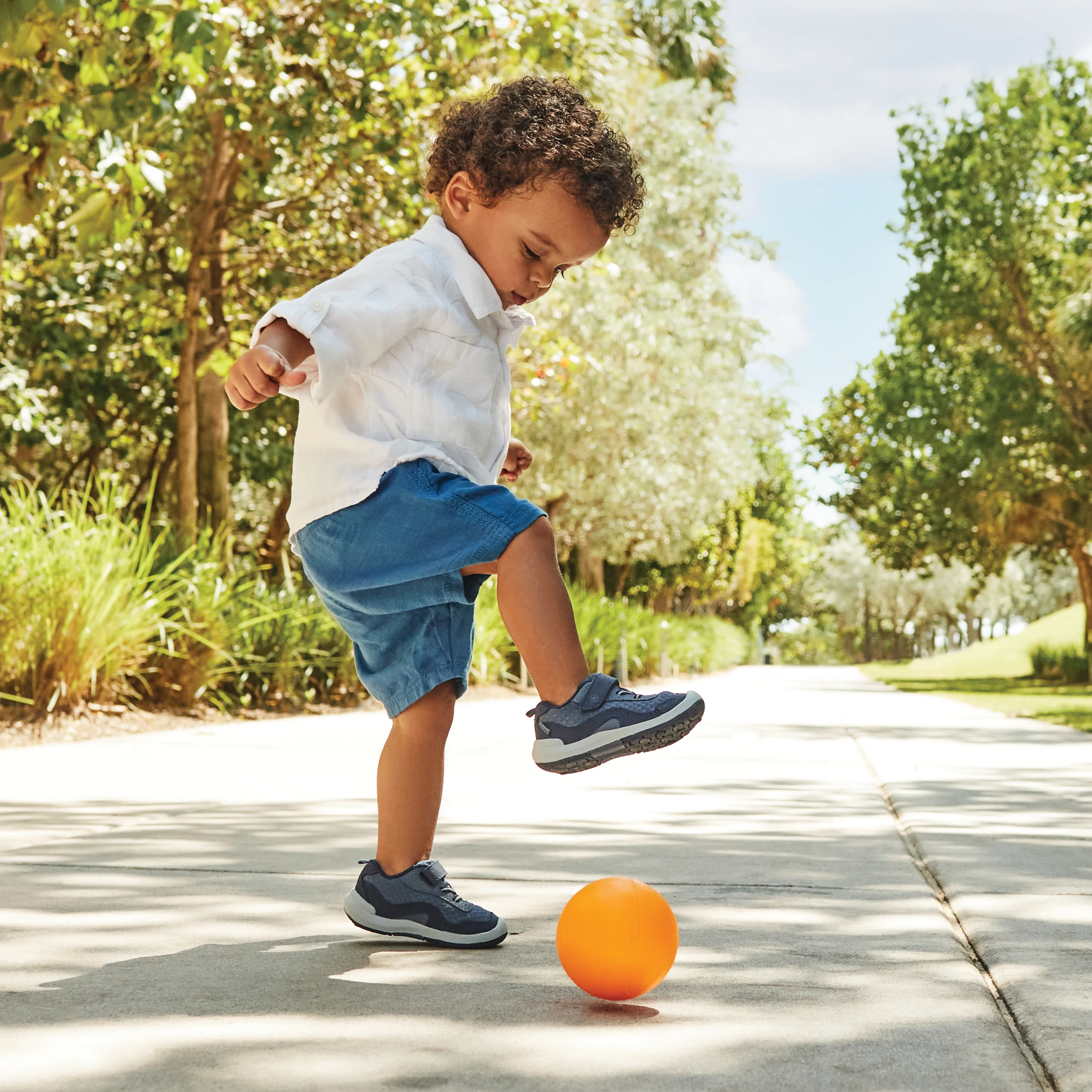 Winslow 2.0 Sneaker - Little Kid Navy - Image 9